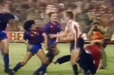 Futbol ve taraftar kavgası mı dediniz! İşte Maradona'nın çıldırdığı efsane kavga