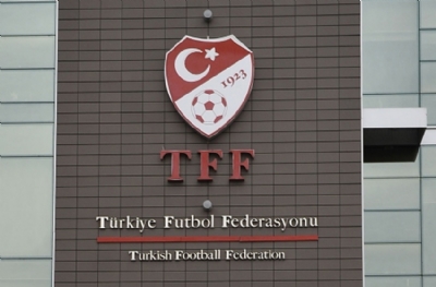 Trabzonspor-Fenerbahçe sevkleri sonrasında TFF Hukuk Müşavirliği'nden toplu istifa