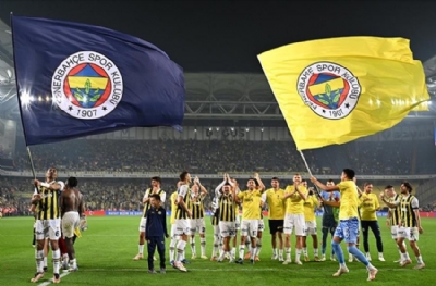 Fenerbahçe'de isyan çıktı! 'Süper Kupa finalini oynamak istiyoruz başkan' 