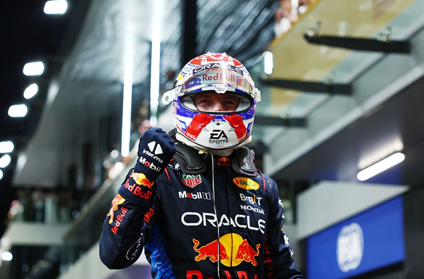 Japonya'nın en hızlısı Verstappen
