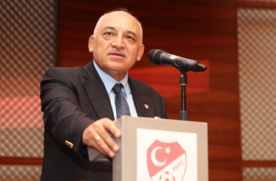 Emir demiri kesti! Türk futbolu bir kez daha Büyükekşi etrafından birleşti