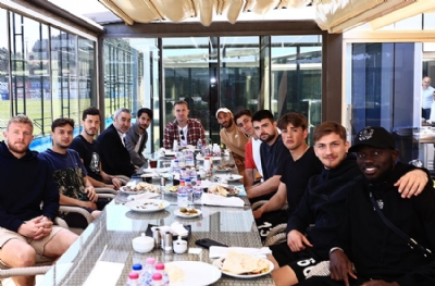 Beşiktaş yemekte buluştu