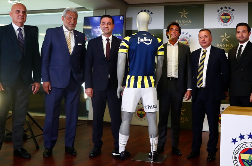 Türkiye'de kumar yasak! Fenerbahçe şortuna 'kumarhane' reklamları aldı