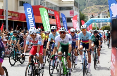Cumhurbaşkanlığı Bisiklet Tur'nda Marmaris-Bodrum etabı başladı