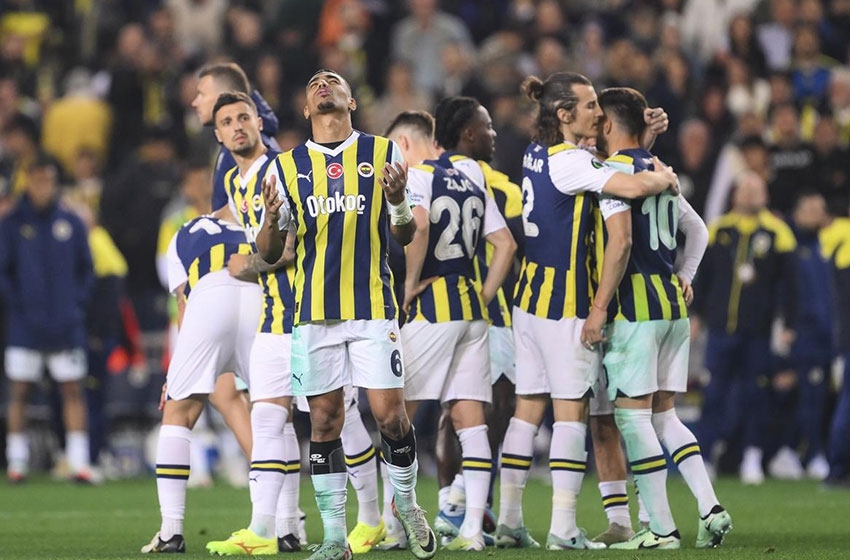 Derbi öncesinde Fenerbahçe'de 3 kadro dışı! Bir de ayrılık