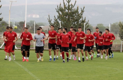 Sivasspor'a Galatasaray maçı öncesi müjde