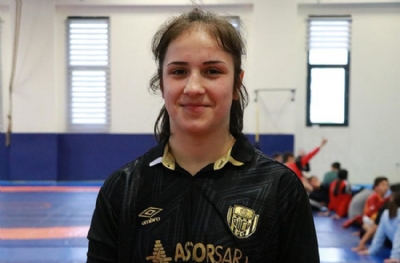 Esma Nur Kara, gözünü Avrupa şampiyonluğuna dikti