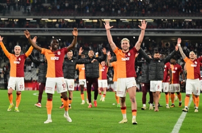 Kutlu şampiyonluk rakamlara da yansıdı! Galatasaray'ın rekorları bitmiyor