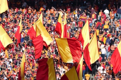 Galatasaray'dan derbi öncesi taraftarına çağrı