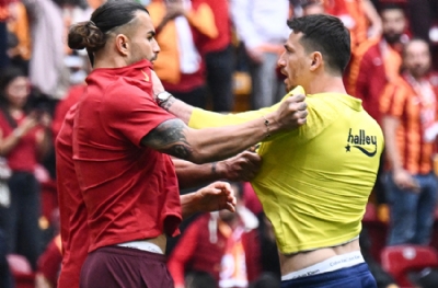 Derbi başlamadan kavga çıktı! Fenerbahçe-Galatasaray derbisi çok gerilecek 
