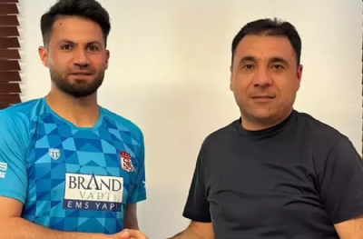 Sivasspor, Ali Şaşal Vural'ın sözleşmesini yeniledi