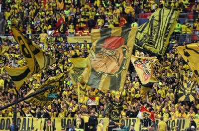Borussia Dortmund'un sponsoru silah üreticisi
