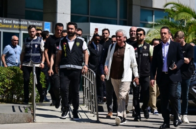 Fenerbahçe'de büyük gün! Jose Mourinho İstanbul'a ayak bastı