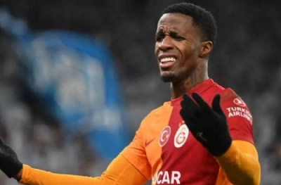  Zaha kafa karıştırdı