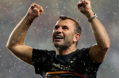 Okan Buruk'tan şok talep! 'Önceliğim sağ değil sol bek transferidir'