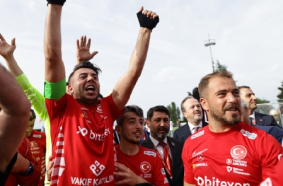 Türkiye sizinle gurur duyuyor! Ampute Milli Futbol Takımı, Avrupa Şampiyonu oldu