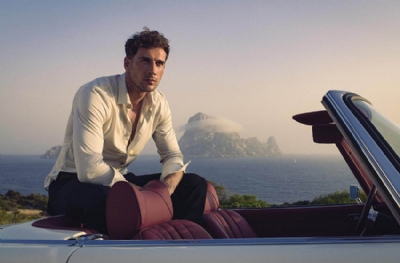  Goretzka, Akdeniz'de deniz, güneş ve kumun tadını çıkarıyor! Türkiye’de tatilde