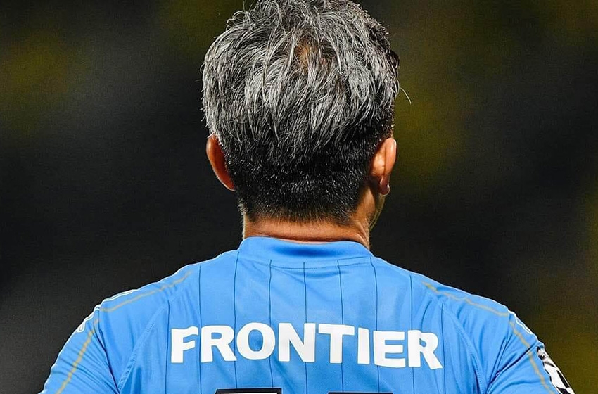 57 yaşındaki golcü bir transfer daha yaptı! Portekiz'den ayrıldı Japonya'ya gitti