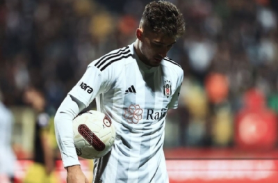 Beşiktaş'a 15 dakika şoku! 10 milyon Euro'ya 10 numara diye alınmıştı