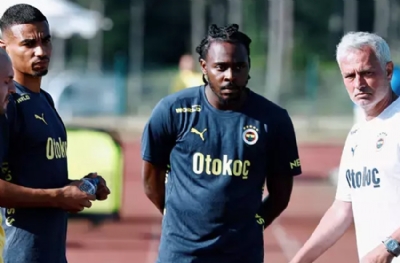 Fenerbahçe'de Osayi-Samuel ve Djiku kampa katıldı