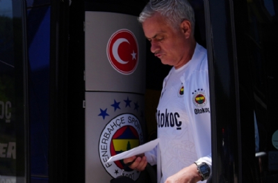Kurtlar, Mourinho'nun hayallerini yedi! AS Roma'dan sonra Fenerbahçe'de de olmadı