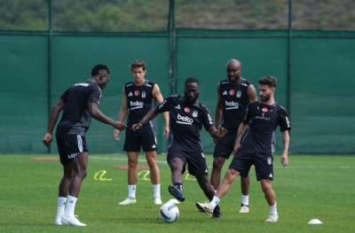 BEŞİKTAŞ HABERLERİ | Beşiktaş'te sezon hazırlığı devam