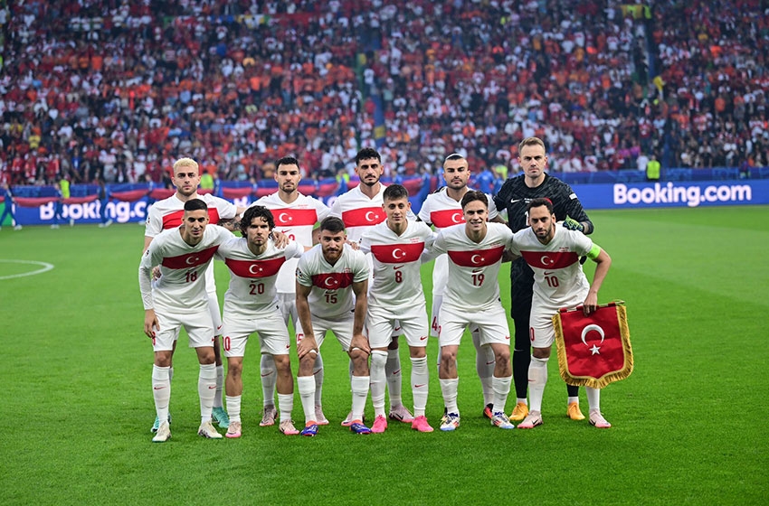 MİLLİ TAKIM HABERLERİ I Belçika efsanesi millileri övdü! 'Yarı finalde Fransa yerine Türkiye olmalıydı'