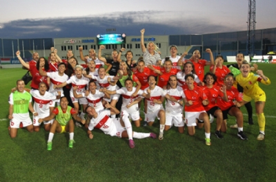 A Milli Kadın Futbol Takımı, Macaristan'ı 4-1 mağlup ederek play-off'a kaldı