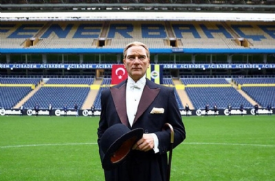 Lugano, Fenerbahçe'yi tanıttı! Atatürk detayı dikkat çekti