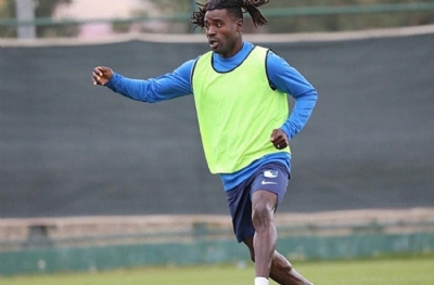 Boluspor, Estrela'yı renklerine bağladı