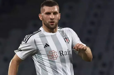 Beşiktaş, Ante Rebic'le yollarını ayırdı