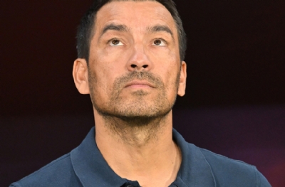 Giovanni van Bronckhorst, 7. kupasını kazandı