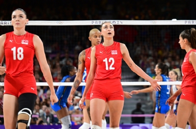 Filenin Sultanları, İtalya'ya yenilip final şansını yitirdi