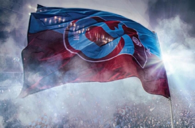 Trabzonspor'un muhtemel rakibinde şok! 1'inci haftada kovuldu