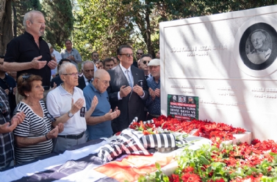 Efsane başkan Süleyman Seba kabri başında törenle anıldı