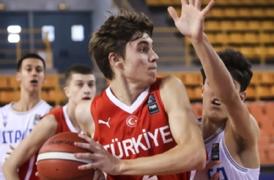 16 Yaş Altı Erkek Basketbol Milli Takımı İtalya'ya mağlup