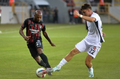 Ahlatcı Çorum FK - Fatih Karagümrük: 2-2