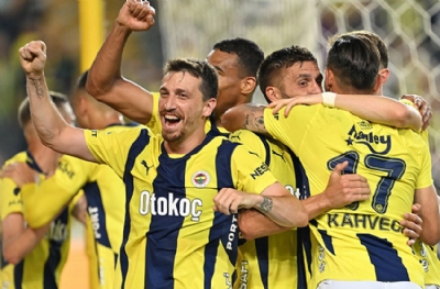 Fenerbahçeli futbolculardan Galatasaray'a gönderme