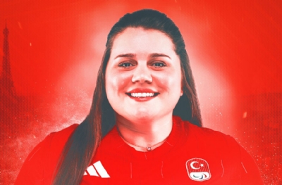 Öznur Cüre Girdi çeyrek finalde