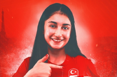 Ebru Acer madalyayı garantiledi