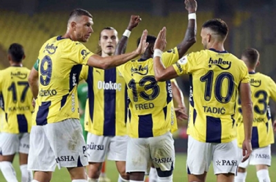 Fenerbahçe UEFA Avrupa Ligi kadrosunu açıkladı! 4 isim listede yok 