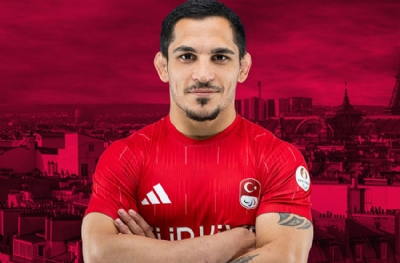 Recep Çiftçi Rumen rakibine yenildi