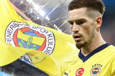 Ryan Kent ünlü Türk dizi yıldızıyla aşkı yüzünden Fenerbahçe'den ayrılmıyor