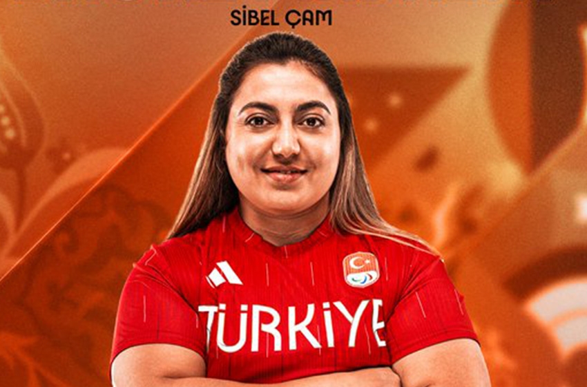  Sibel Çam Paris'te bronz madalyanın sahibi oldu