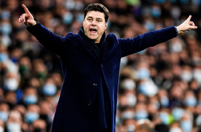  Mauricio Pochettino imzayı attı