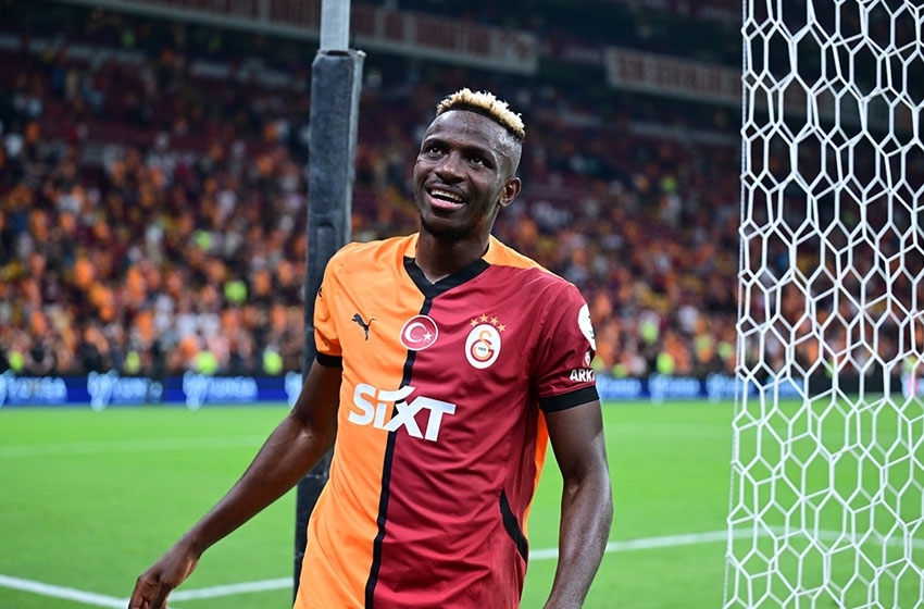  Galatasaray taraftarı Osimhen'e 5 milyonu getirdi