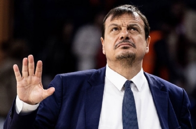 Ergin Ataman'dan dik duruş! 'Spor salonları siyasetin yeri değildir'