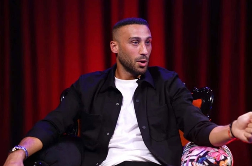 Cenk Tosun’a tepki! 'Efsane olacaktın kulübeye bekçi oldun'