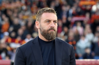 Roma'da De Rossi devri bitti