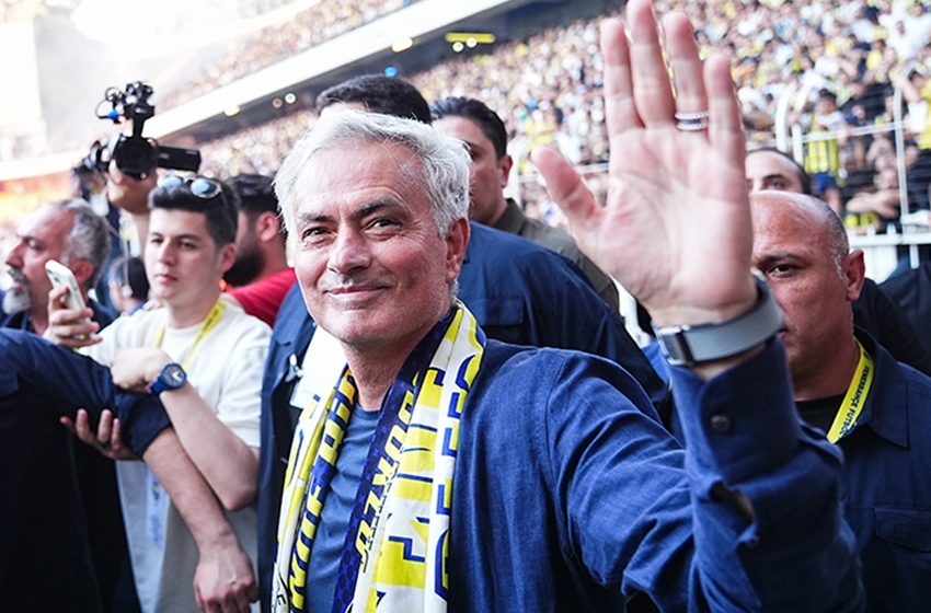 Mourinho'ya iadeiitibar!